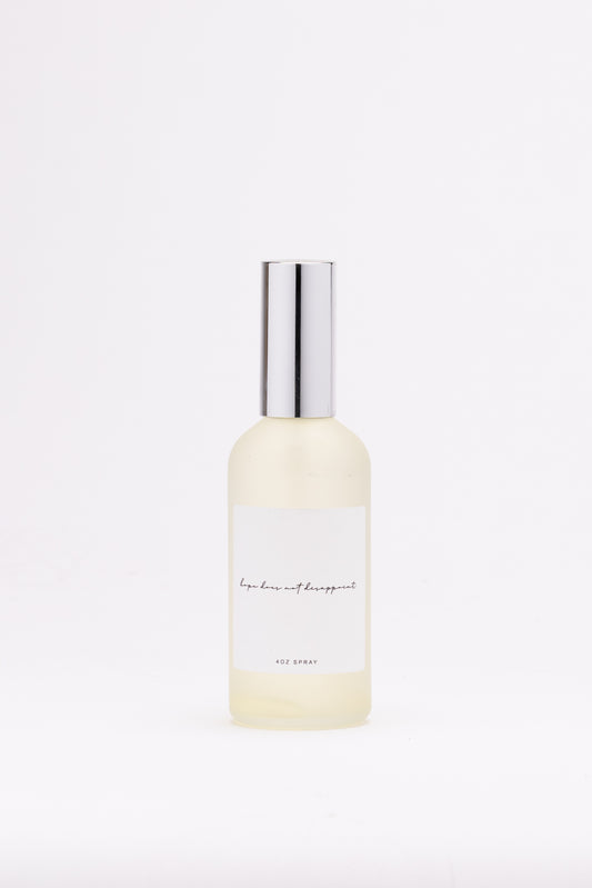 HOPE DOES NOT DISAPPOINT eau de parfum